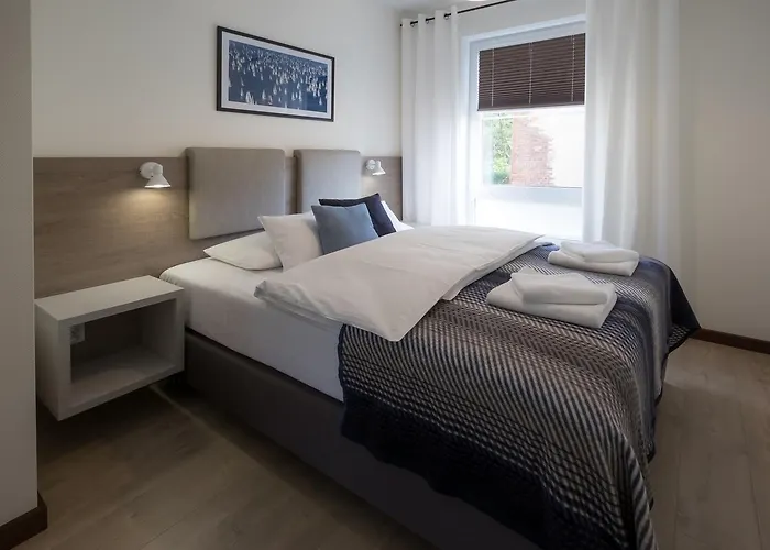 Starowka - Riverside Ii